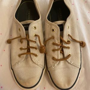 sperry shoreline slip on shoes